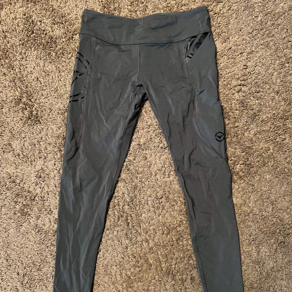 Virus Full Length Compression Legging